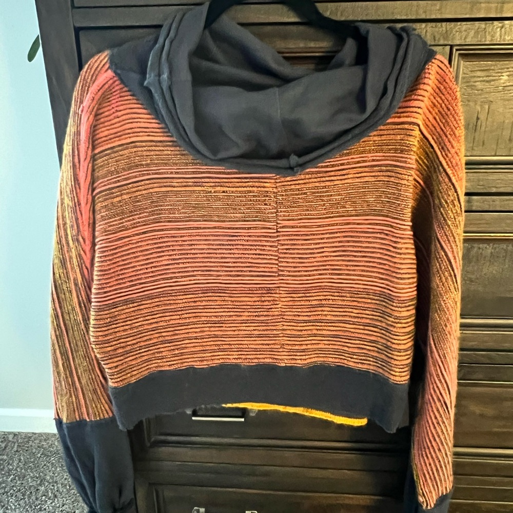 FREE PEOPLE sweater